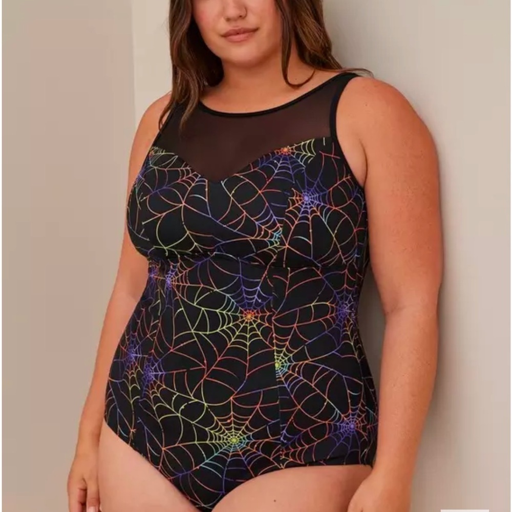 Torrid sz 3 Rainbow Webs Wireless Mesh High Neck One‎ Piece Swimsuit 4X